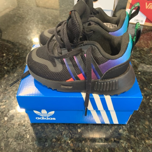 adidas Multix Athletic Shoe - Black / Multicolor Toddler Girl Size 5K. - Picture 1 of 5